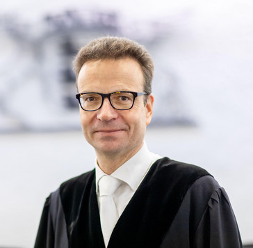Professor Dr. Christian Seiler 